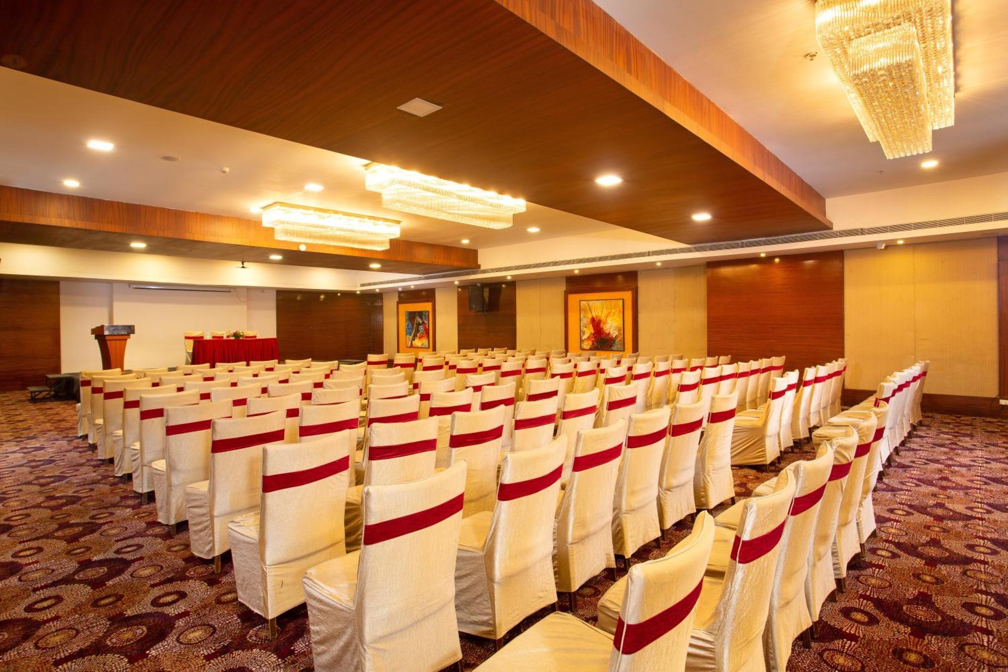 Gokulam Park Coimbatore Extérieur photo